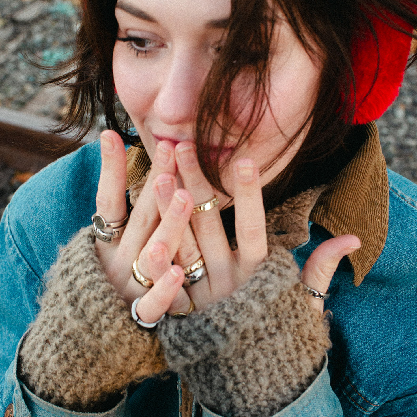 the Li / FE ring